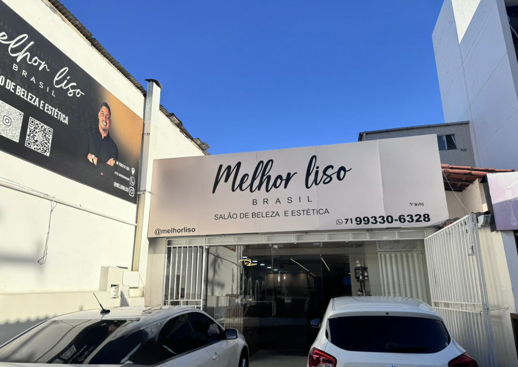 Fachada externa do salão Melhor Liso Brasil em Salvador
